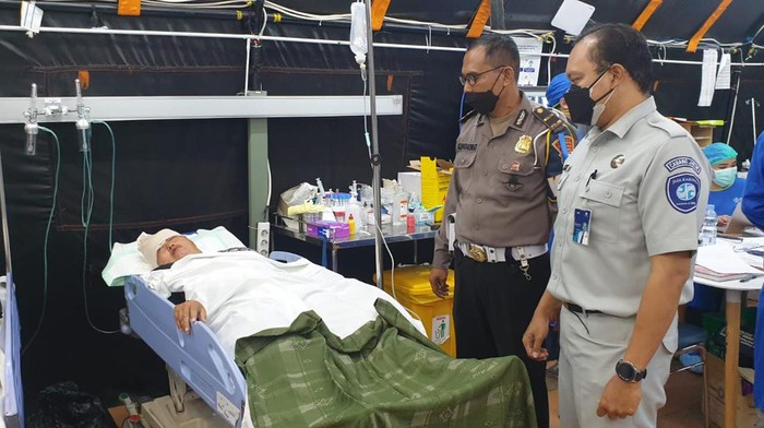 Korban Kecelakaan Maut Bus Vs Truk di Tol Dupak Rerata Cedera Kepala