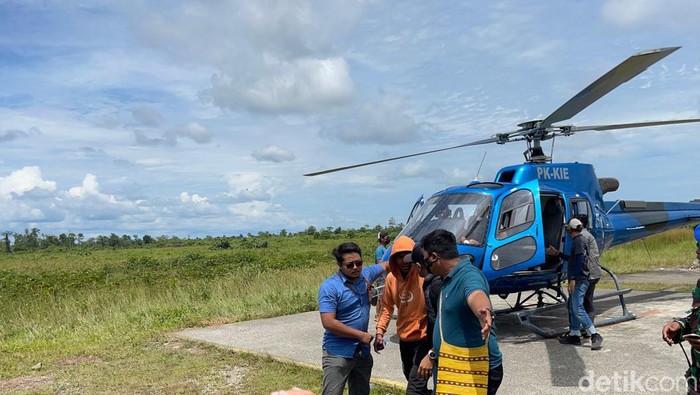 Korban selamat serangan KKB di Kabupaten Puncak, Papua berhasil dievakuasi ke Timika (detiksulsel/Aufa Saiman).