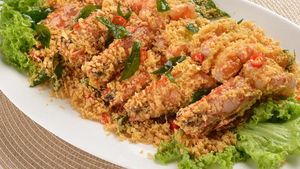 Krenyes Gurih! Ini 10 Resep Udang Goreng Enak Buat Lauk dan Camilan