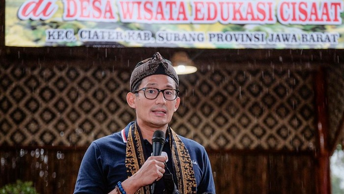 Menteri Pariwisata dan Ekonomi Kreatif/Badan Pariwisata dan Ekonomi Kreatif Sandiaga Salahuddin Uno mendorong Desa Cisaat, Subang, Jawa Barat, untuk masuk ke dalam Jaringan Desa Wisata (Jadesta) melalui keikutsertaan dalam ajang Anugerah Desa Wisata Indonesia (ADWI) 2022.