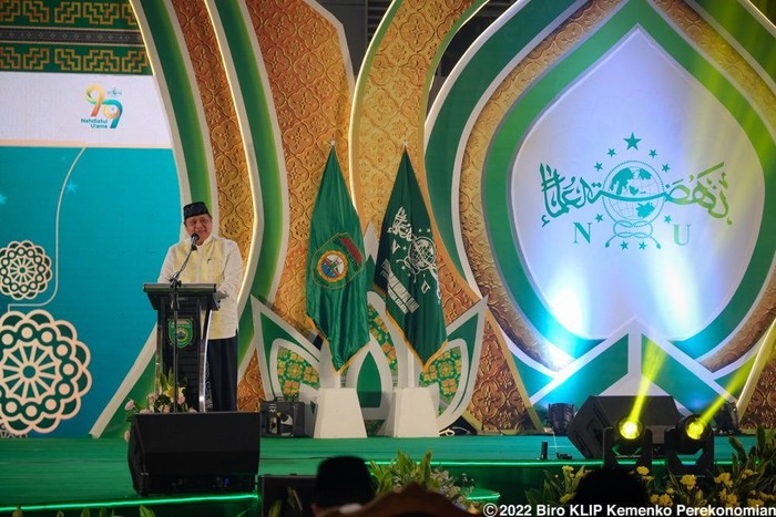 Menteri Koordinator Bidang Perekonomian Airlangga Hartarto yang hadir mewakili Presiden dalam Hari Lahir Nadhlatul Ulama (NU) ke 99 tahun yang digelar pada Jumat (4/3) di Jakabaring Sport Center Palembang.