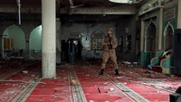 Belum ada kelompok militan yang menyampaikan bertanggung jawab atas kejadian tersebut, baik kelompok Negara Islam, maupun Taliban Pakistan. Diketahui, wilayah Peshawar merupakan wilayah perbatasan Pakistan dan Afganistan. REUTERS/Fayaz Aziz.