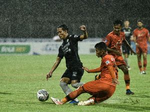 Sikap Kesatria Pelatih Persiraja Usai Kalah 1-3 oleh Persib