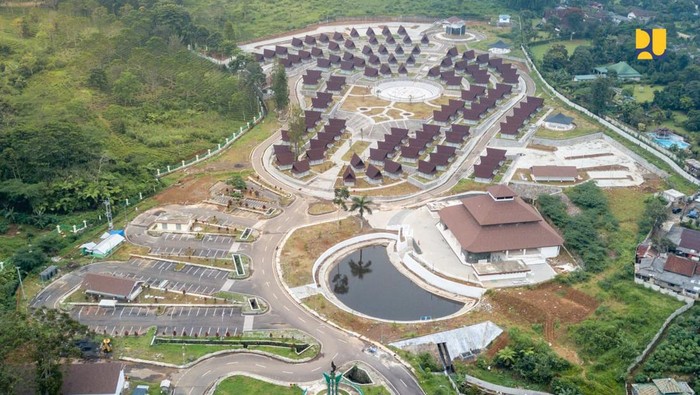 Rest Area Gunung Mas Puncak, Bogor Rest Area Gunung Mas Puncak, Bogor