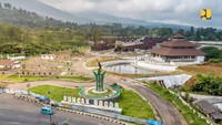 Tersedia juga meeting point untuk evakuasi pengunjung jika terjadi bencana, docking station, taman atau ruang terbuka hijau, amphitheater, kolam retensi, Tempat Pengelolaan Sampah (TPS), serta toilet umum.Foto: Dok. Kementerian PUPR