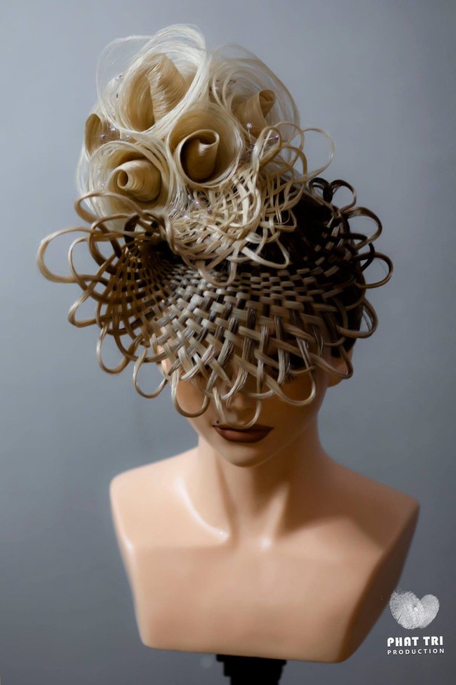 Sanggul dengan tekstur anyaman seperti ini tentunya perlu ketelitian dan kreativitas tinggi untuk menciptakannya. Foto: Facebook/ Phattri_Nguyen