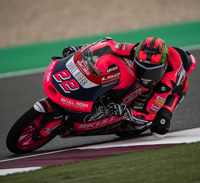 Satu-satunya pebalap wanita di Moto3 2022, Ana Carrasco. Satu-satunya pebalap wanita di Moto3 2022, Ana Carrasco.
