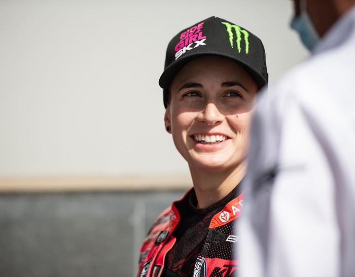 Satu-satunya pebalap wanita di Moto3 2022, Ana Carrasco.