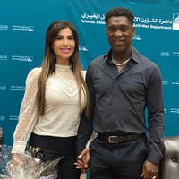 Dalam pengumumannya, Clarence mengunggah foto bersama Sophia yang menunjukkan betapa pentingnya sosok tersebut dalam keputusannya untuk menjadi mualaf.Foto: Instagram @sophiamakramati_