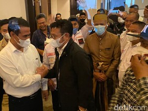 Sengitnya Pertarungan Kursi Ketum IKA Unhas hingga Amran Sulaiman Terpilih