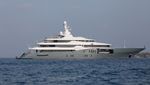 Sultan Rusia Ungsikan Superyacht ke Maladewa