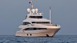Sultan Rusia Ungsikan Superyacht ke Maladewa