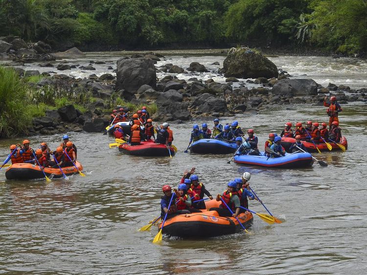 Memacu Adrenalin Lewat Wisata Arung Jeram di Citanduy