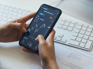 Ada Kasus Indra Kenz, Masyarakat bakal Kapok Main Trading?