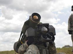 Aksi Rudal Javelin Penghancur Tank yang Dipuja Warga Ukraina