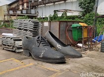 Tugu Sepatu Cibaduyut yang Kini Hilang Entah Kemana