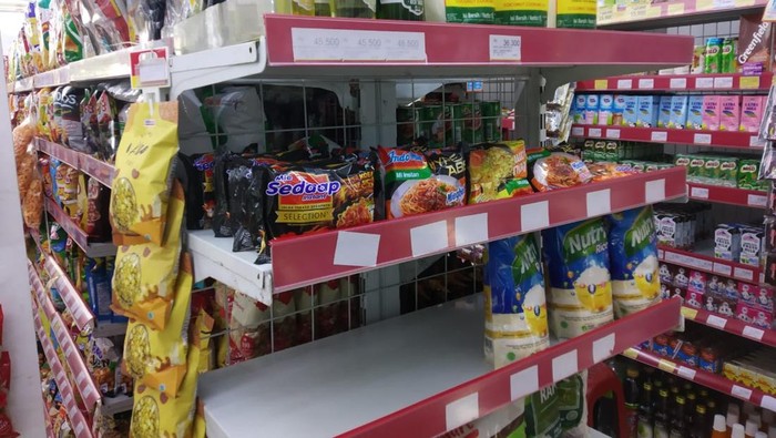 Minyak Goreng di Mini Market Masih Gaib