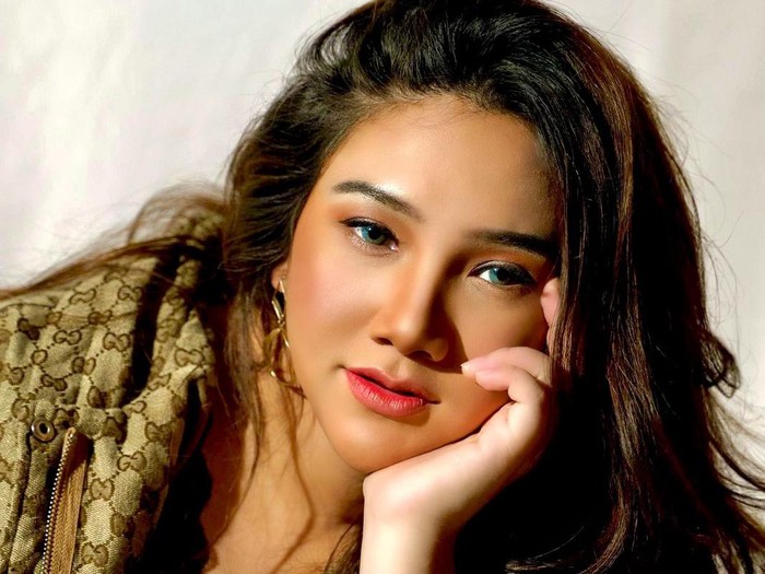 Olivia Nelbra bakal menikah