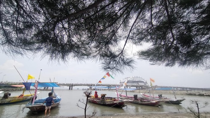 Pantai Kenjeran Surabaya