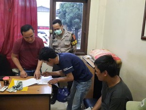 Cerita 2 Lelaki Babak Belur Diteriaki Maling Berakhir Dimediasi