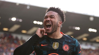 Reece James, Bek Chelsea Rasa Striker!