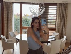 Sosok Gadis Crazy Rich Rusia yang Berani Kritik Putin