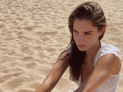 Sosok Gadis Crazy Rich Rusia yang Berani Kritik Putin