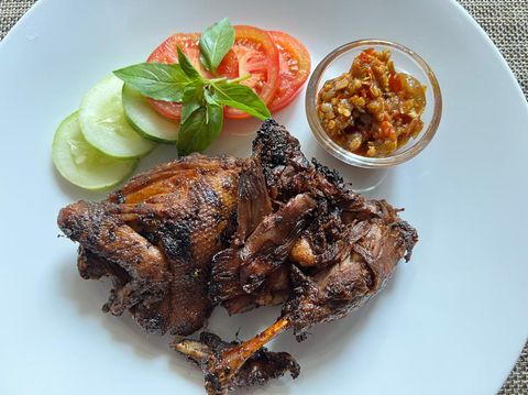 Resep Bebek Bakar Bumbu Bacem