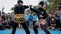 Desa ini juga mengembangkan pencak silat sebagai salahs atu ciri khas budayanya. (Kemenparekraf)