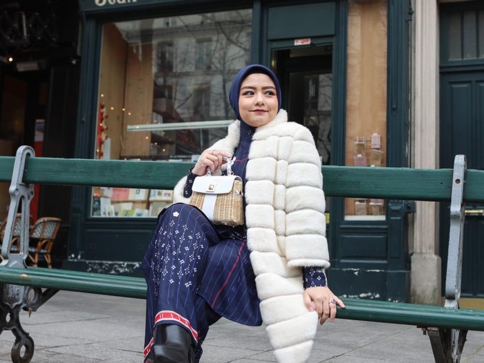 Tika Ramlan ikut Paris Fashion Week