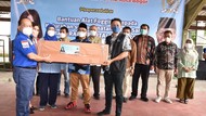 DBD Mewabah, Syarief Hasan Beri Bantuan Alat Fogging ke Warga Bogor