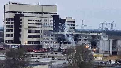 Invasi Rusia Hari ke-12, PLTN Terbesar dan Pabrik di Ukraina Terbakar