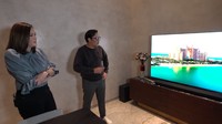 Maia Estianty belum lama ini beli televisi seharga Rp 70 juta. Foto: YouTube