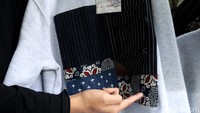 Diketahui, brand lokal denim di Indonesia bisa mendunia karena bahan bakunya. Public Relation WOF 2021 Reihan Pratama mengatakan tak cuma dari bahan, pola jahitan juga menjadi keunggulan dari produk denim brand lokal yang sudah mendunia.