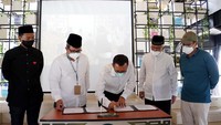 BSI siap berkolaborasi dengan seluruh stakeholders dan masyarakat luas untuk meningkatkan literasi dan inklusi keuangan syariah, termasuk mendorong pemberdayaan pemuda (generasi muda) dan mengoptimalkan potensi ekonomi masjid di Nusantara.