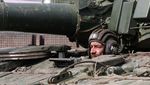 Separatis Pro-Rusia Kuasai Donetsk, Tank Baja Patroli Keliling Kota