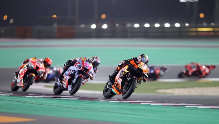 Fakta Menarik Enea Bastianini yang Bikin Kejutan di MotoGP Qatar MotoGP - Qatar Grand Prix - Losail International Circuit, Lusail, Qatar - March 4, 2022 Gresini Racing MotoGP's Enea Bastianini in action during practice REUTERS/Ibraheem Al Omari