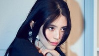 Han So Hee, aktris cantik yang belakangan menjadi sorotan karena sukses membintangi beberapa drama. Kini namanya terseret kasus penipuan yang dilakukan sang ibu dengan total mencapai Rp 1 miliar. Foto: instagram @xeesoxee