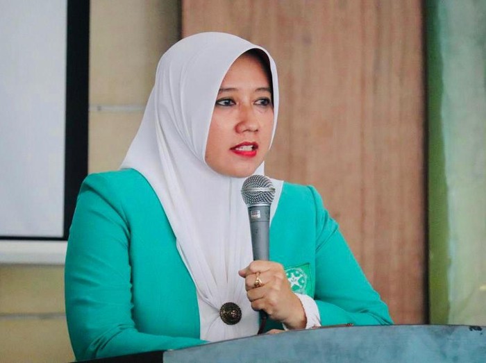 Ketua Fatayat NU Majalengka Upik Rofiqoh