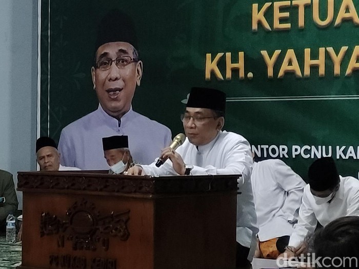 Ketua Umum PBNU Yahya Cholil Staquf menegaskan sikap dan komitmen PBNU terhadap perdamaian dunia. Ia menyerukan gencatan senjata terkait invasi Rusia terhadap Ukraina.