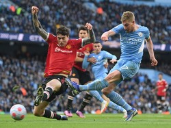 Kevin De Bruyne melepas tembakan lebih banyak dibanding Manchester United, 6 berbanding 5 (Getty Images)
