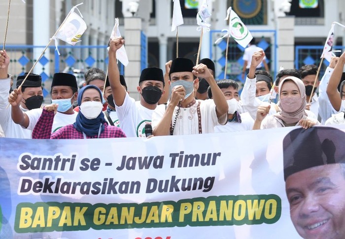 Koordinator Santri Dukung Ganjar Jatim, Musliman menilai Ganjar Pranowo merupakan sosok yang mengayomi masyarakat, khususnya kaum santri.