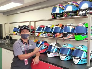 Perjalanan Mugiyono, Dari Pekerja Pabrik Jadi Teknisi Helm Bagnaia Juara MotoGP