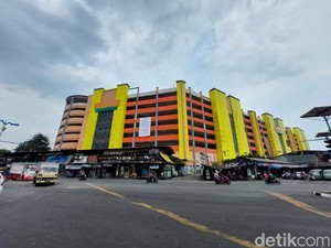 Ingat, 6 Rekomendasi Tempat Belanja Murah di Surabaya Ini Wajib Dikunjungi
