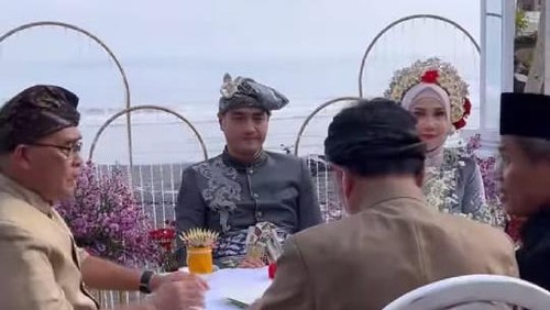 Pernikahan Venna Melinda