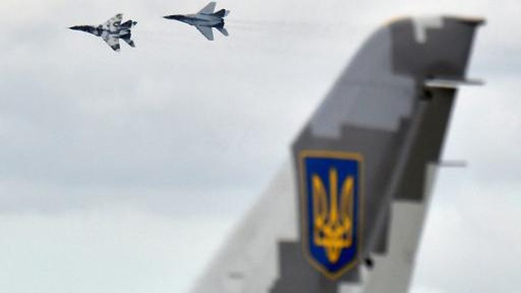 Potret Jet Tempur MiG-29 Zaman Soviet yang Jadi Andalan Ukraina Jet tempur MiG-29 jadi salah satu andalan Ukraina dalam menghadapi serangan Rusia. Penasaran dengan spesifikasi dan kelebihan jet tempur ini? Lihat yuk.