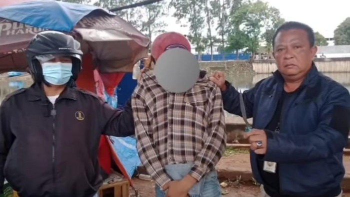 Preman todong penumpang di Terminal Kalideres ditangkap polisi