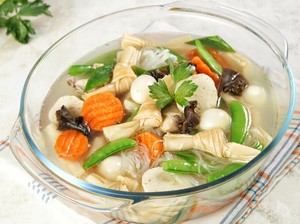 Resep Sup Kimlo yang Bergizi dengan Kuah Hangat