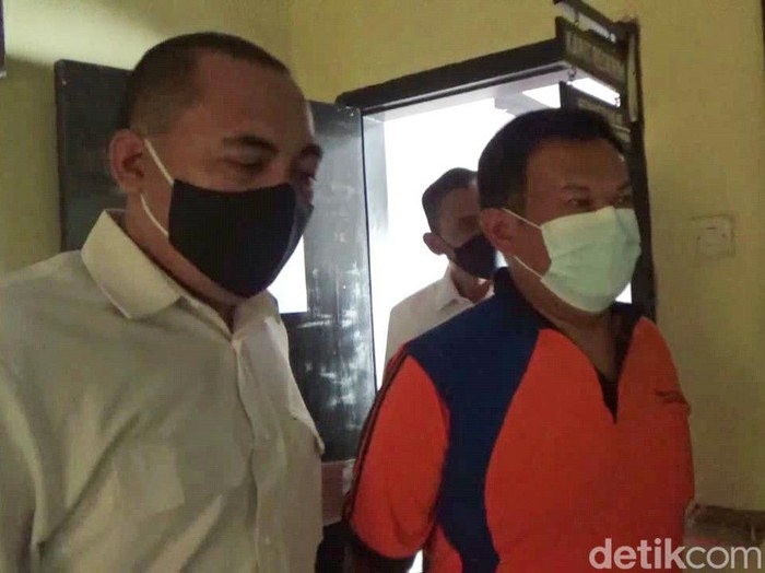 Tersangka pemalsuan tes antigen tanpa swab yang ternyata manager klinik tes antigen yang digerebek