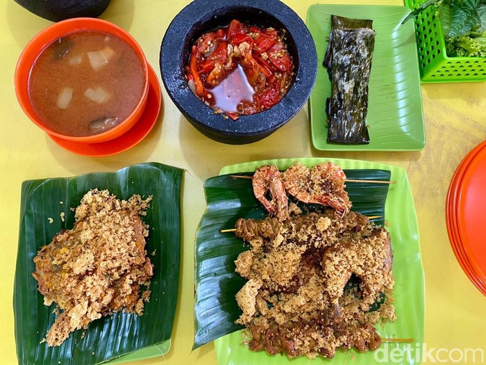 Warung Nasi Cipunjur: Gurih Nagih! Ada 37 Lauk Prasmanan Sunda yang Sedap di Depok Warung Nasi Cipunjur: Gurih Nagih! Ada 37 Lauk Prasmanan Sunda yang Sedap di Depok